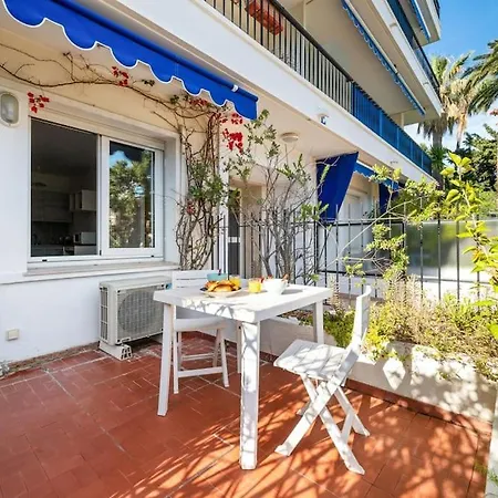 L'oiseau Bleu - Terrasse - Place Non Privative Parking Collectif - Climatisation Apartment Menton
