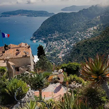 Apartment L'oiseau Bleu - Terrasse - Place Non Privative Parking Collectif - Climatisation *